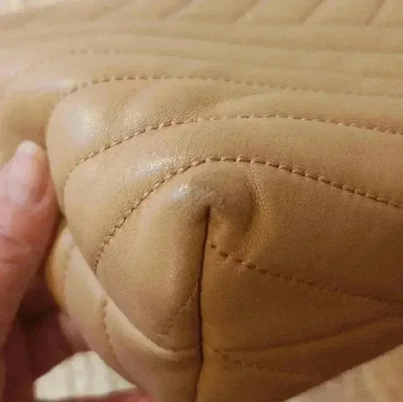 Tory Burch Kira Bag - Picture 8 of 16